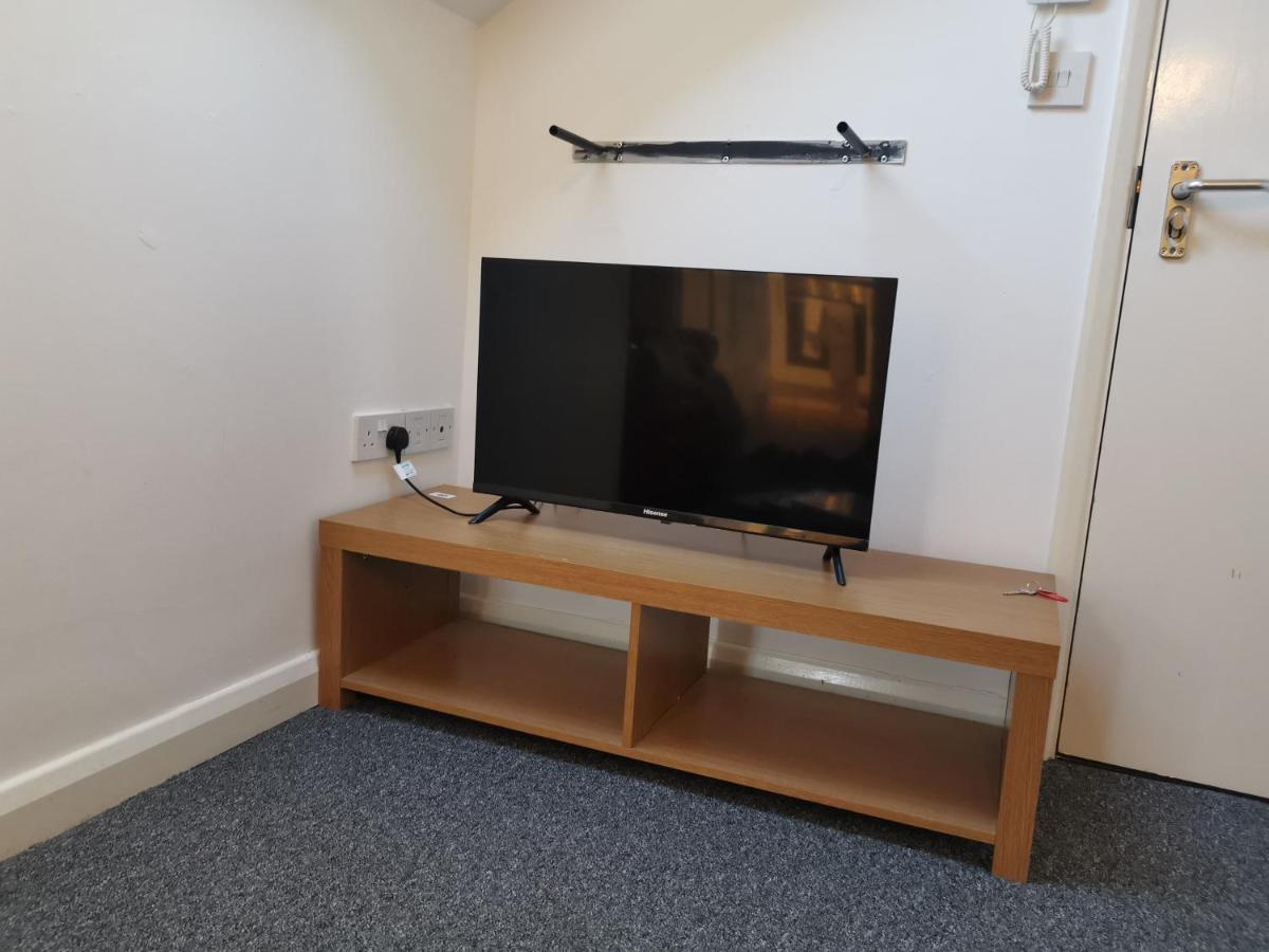 מיידסטון Unique Studio III With Free Wifi מראה חיצוני תמונה